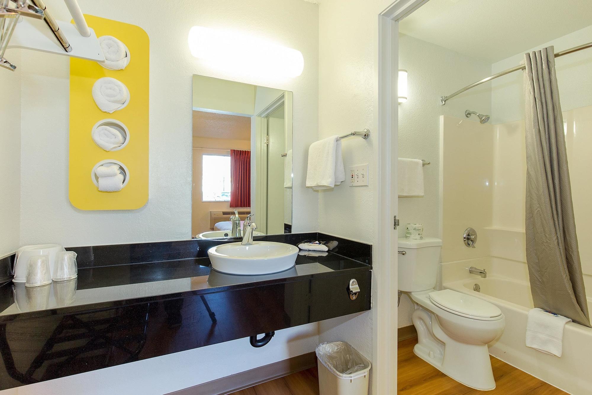 Motel 6 Hayward, Ca- Silicon Valley Gateway Extérieur photo