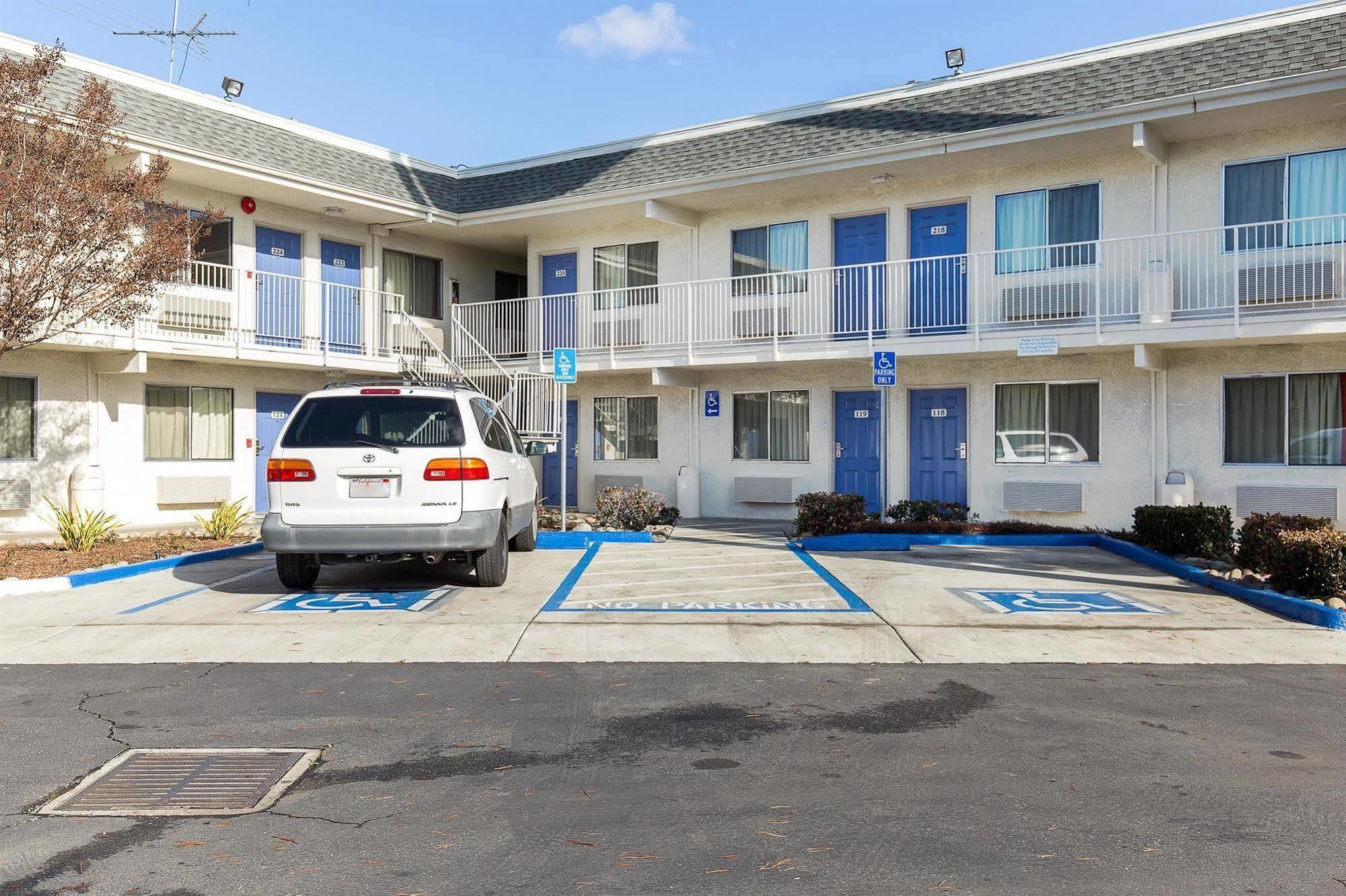 Motel 6 Hayward, Ca- Silicon Valley Gateway Extérieur photo