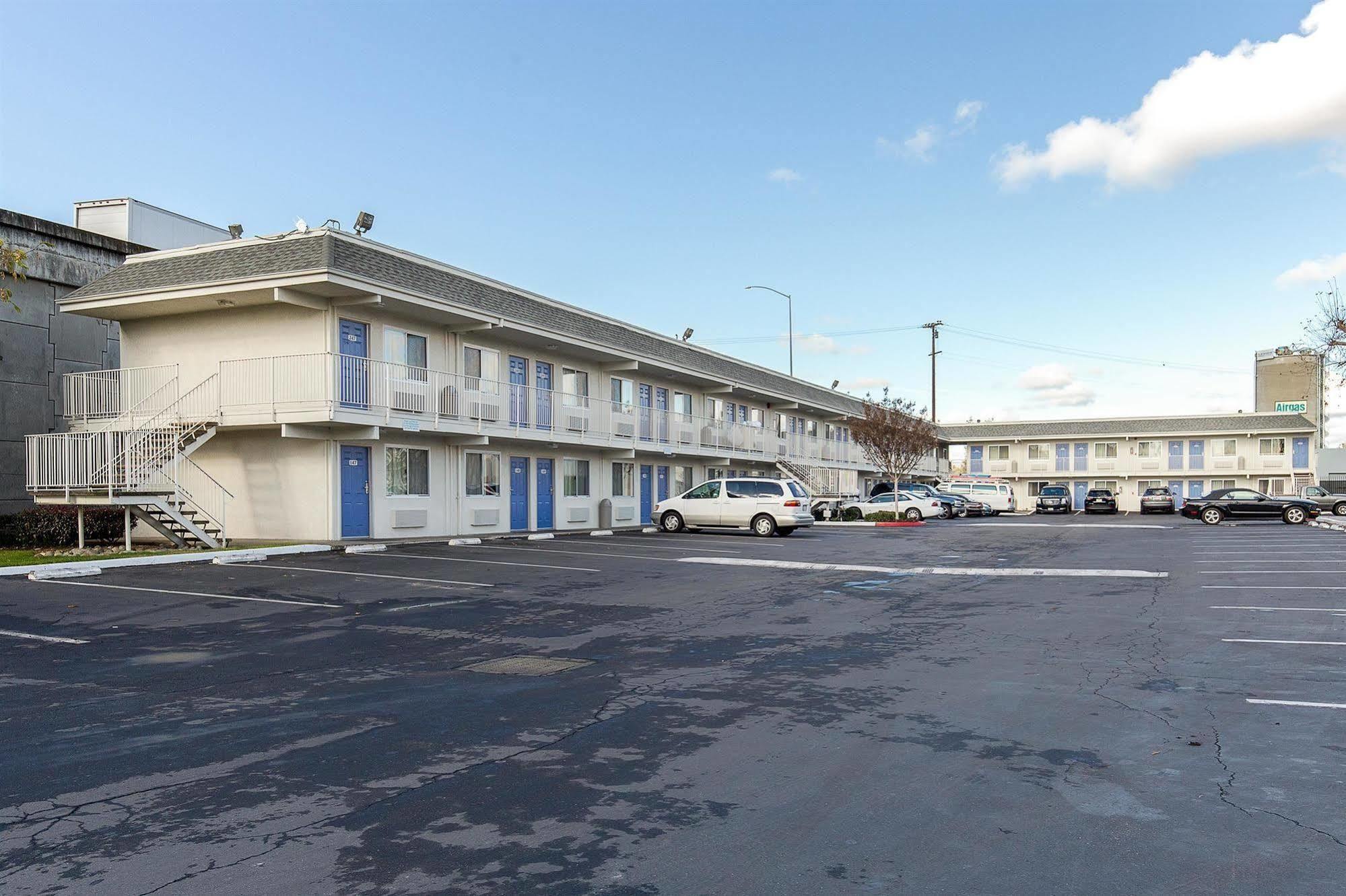 Motel 6 Hayward, Ca- Silicon Valley Gateway Extérieur photo